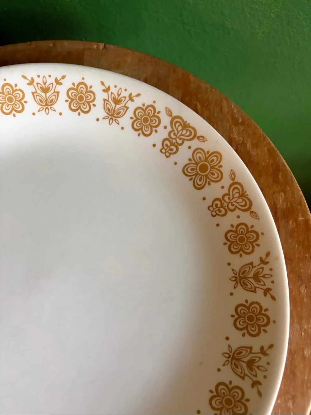 Vintage Corning Corelle Butterfly Gold 10.25